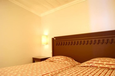 Villa With 3 Bedrooms In Torre De Moncorvo, With Wonderful Mountain View, Pool Access And Enclosed G