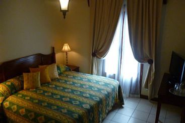 Alhambra Hotel