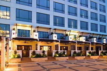 هتل Marco Polo Davao