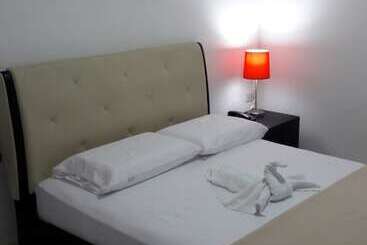 هتل Macal Plaza