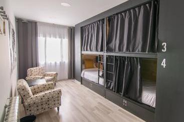 تختخواب و صبحانه Tinto Dreams Hostel