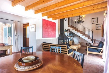 Villa Mercedes