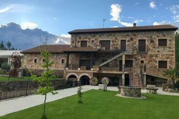 관광객 아파트 Apartamentos La Fabrica