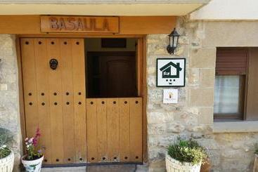 Casa Rural Basaula