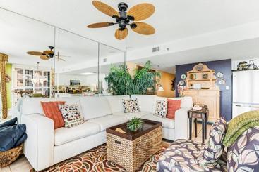 Phoenix East Ii 2031 By Meyer Vacation Rentals