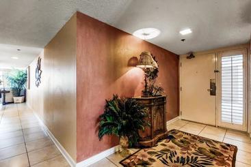 Phoenix East Ii 2031 By Meyer Vacation Rentals