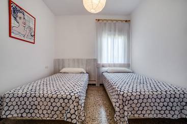 Vivalidays Villa Genis Barcelona