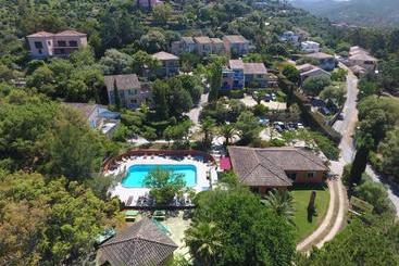 اقامتگاه Résidence Fior Di Rena