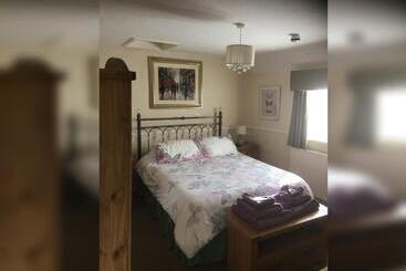 Ye Olde Robin Hood Inn