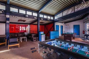 هاستل Lse Rosebery Hall   Campus Accommodation
