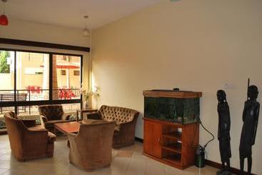 هتل Parkview Inn
