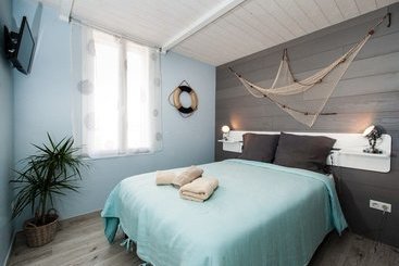 پانسیون B&b La Cabane De Noreda