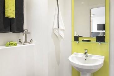 هاستل Crescent Place  Campus Accommodation