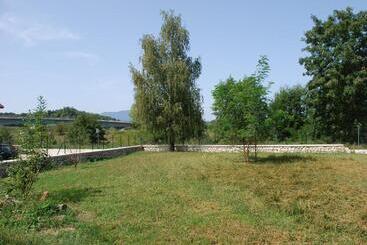 مبيت وإفطار La Ferme De Coron