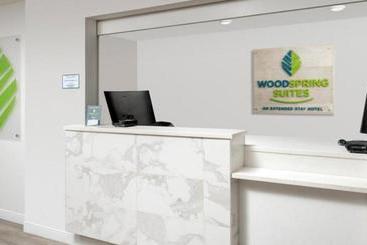 هتل Woodspring Suites Seattle Tukwila