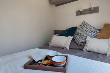 هتل Camping De Châlons En Champagne