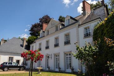 Suite Privée Cosy  L Ambacia  Manoir Du Plessis