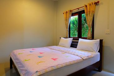 پانسیون Leeya Resort