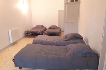 ユースホステル Chambres Du Café Chez Fifi