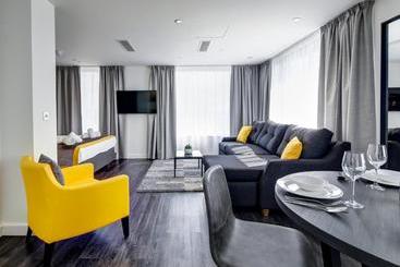 Dockside Apartments At Excel