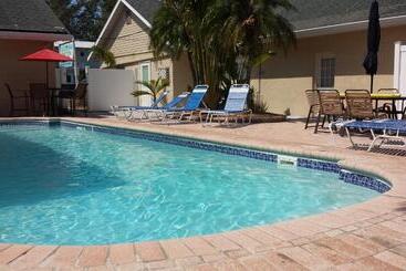 شقة Seabreeze At Anna Maria Island Inn