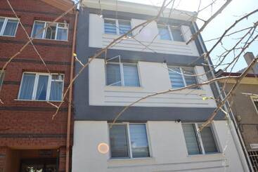 آپارتمانهای توریستها Arney Sui̇tes