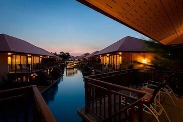 هتل Venice Sea View Resort