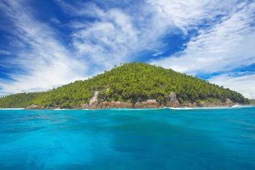 استراحتگاه Fregate Island Private