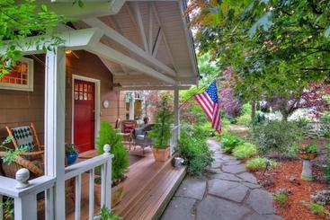 Argyle House Bed And Breakfast