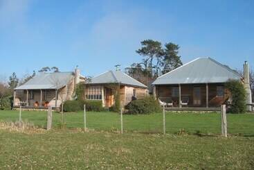 بيت ريفى Brickendon