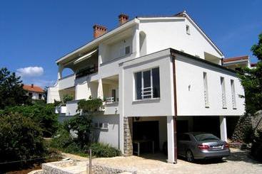 Apartman Kucer
