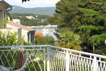 آپارتمانهای توریستها Apartments Leo