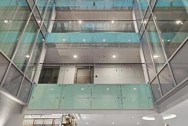 هتل Hilton Garden Inn Riga Old Town