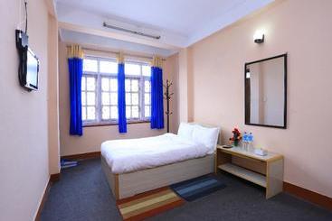 هتل Spot On 456 Himalayan Paradise Inn