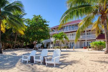 هتل The Colonial At Jaguar Reef