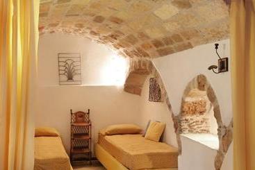 Vecchia Casa Kamara
