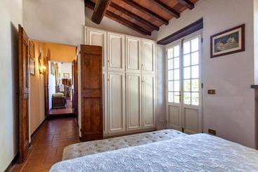 Villa Serena & Dépendances