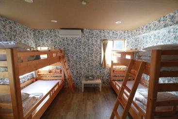 هاستل Guesthouse Kobe Sannomiya