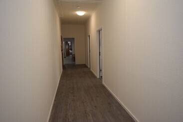 הוסטל Messezimmer Ab Apartments