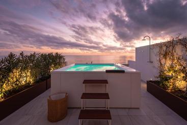 مسافرخانه Maison De Trazegnies Marina Di Ragusa