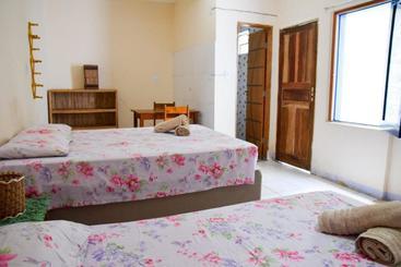 هتل Odoyá Hostel