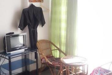 Asmita Bed And Breakfast
