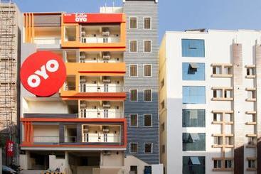 酒店 Deepansh Plaza By Oyo Rooms