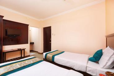 هتل Dreams Manor By Oyo Rooms