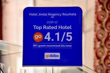 호텔 Jindal Regency