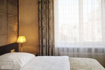 Royal Hotel Riz