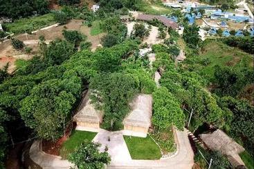 هتل Phalan Resort