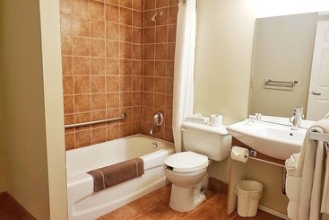 Tr  And Suites