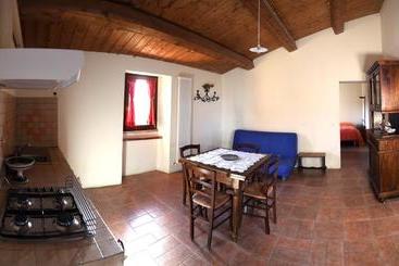Girfalco Country House