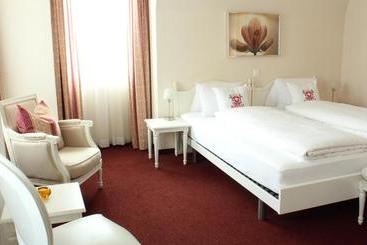 Hotel Weisses Kreuz